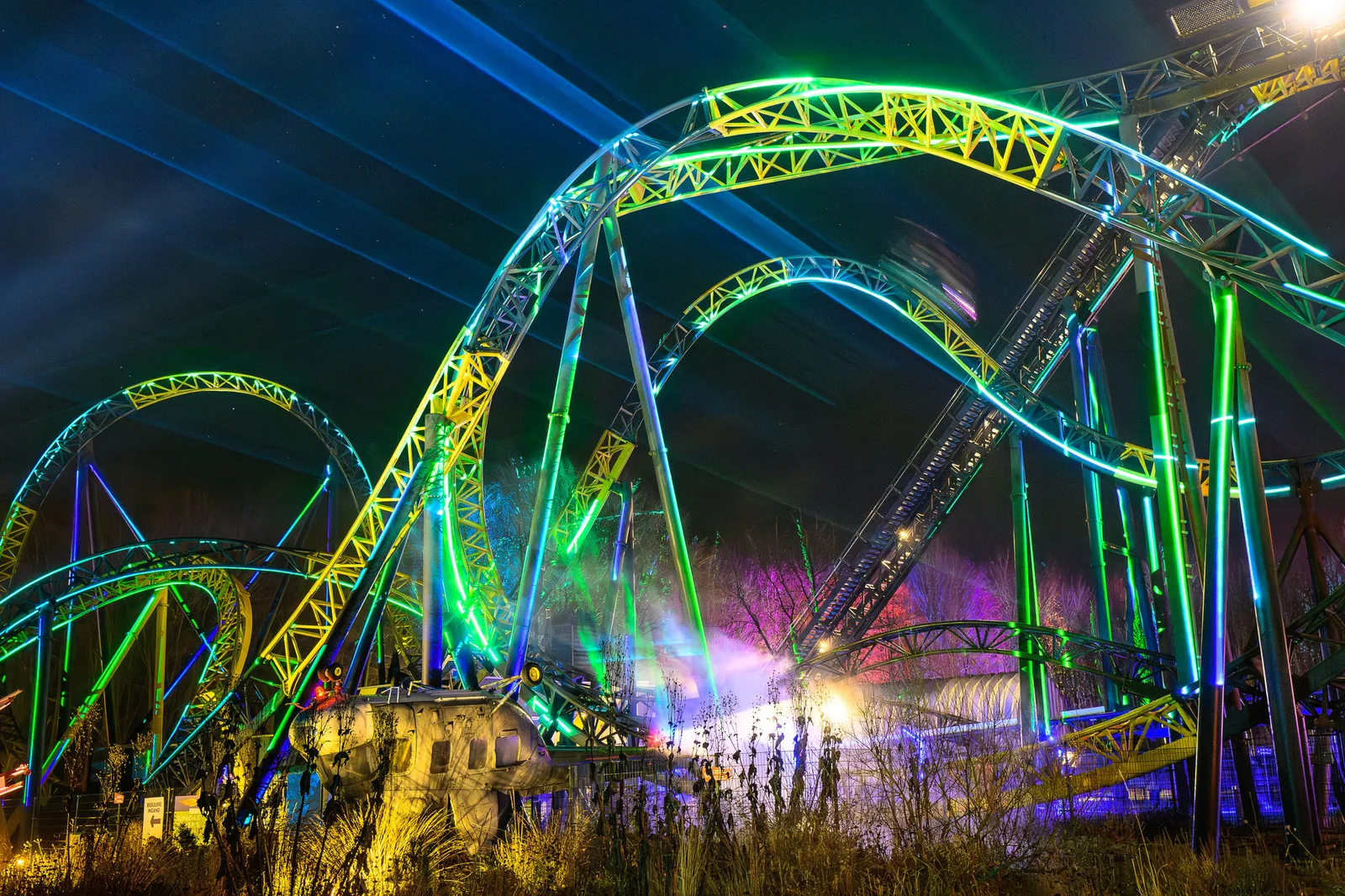 Lost Gravity achtbaan verlicht